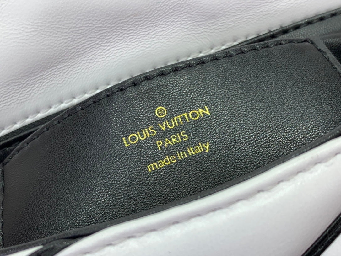 Pronta Entrega – Bolsa Modelo Louis Vuitton Go 14 MM