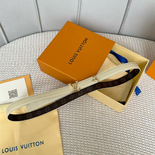 Pronta Entrega – Cinto Modelo Lоuіѕ Vuіttоn Reversível Pretty LV 20 mm
