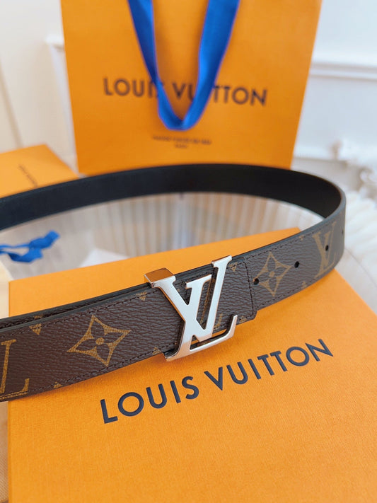 Pronta Entrega – Cinto Modelo Louis Vuitton Reversível LV Initiales 30 mm