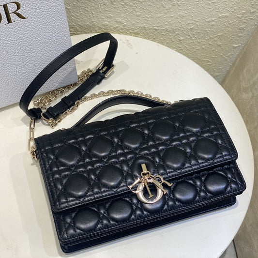 Pronta Entrega – Bolsa Modelo Dior Miss Dior