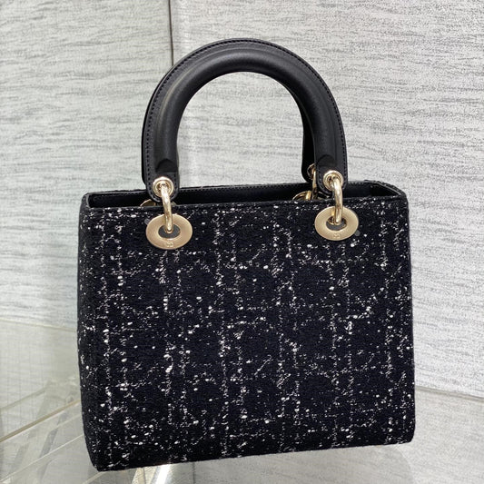 Pronta Entrega – Bolsa Modelo Dior Lady D-lite