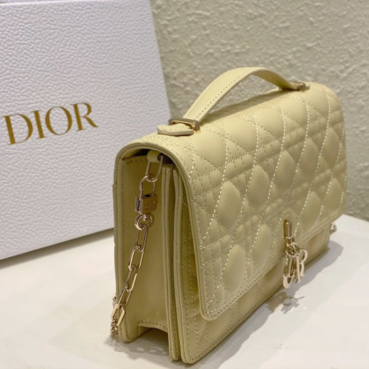 Pronta Entrega – Bolsa Modelo Dior Miss Dior