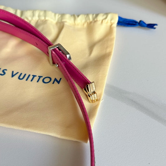 Pronta Entrega – Cinto Modelo Lоuіѕ Vuіttоn Reversível Pretty LV 20 mm