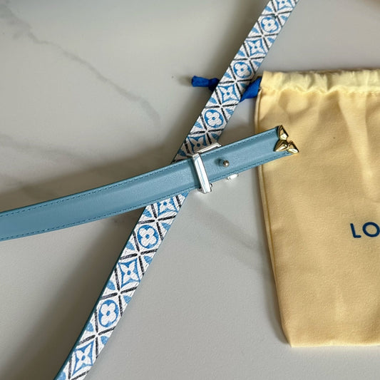 Pronta Entrega – Cinto Modelo Lоuіѕ Vuіttоn Reversível Pretty LV 20 mm
