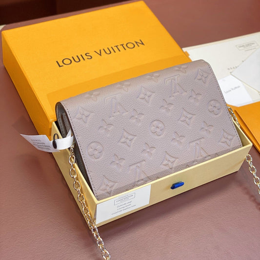 Pronta Entrega – Bolsa Modelo Louis Vuitton Vavin PM