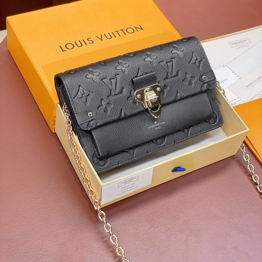 Pronta Entrega – Bolsa Modelo Louis Vuitton Vavin PM