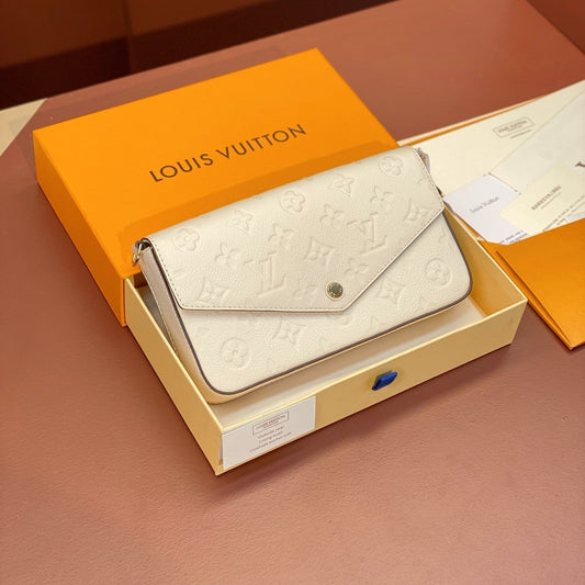 Pronta Entrega – Bolsa Modelo Louis Vuitton Felicie Pochette