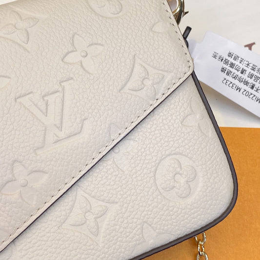 Pronta Entrega – Bolsa Modelo Louis Vuitton Felicie Pochette