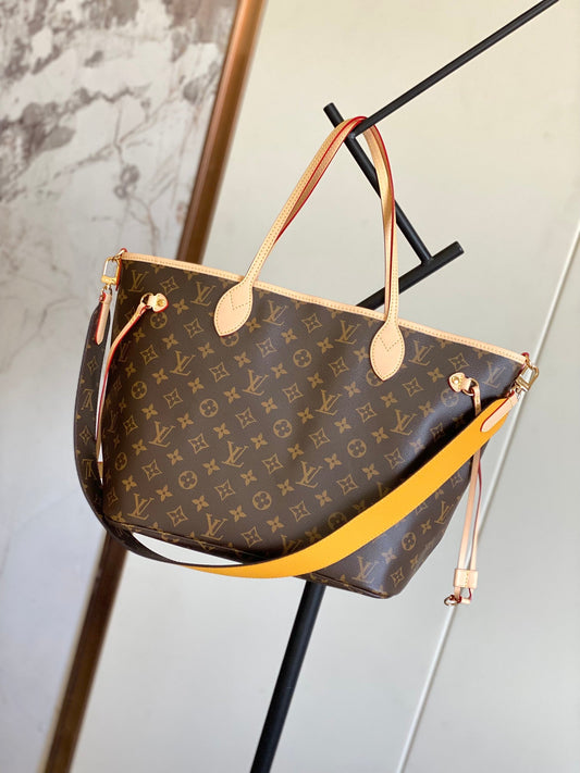 Pronta Entrega – Bolsa Neverfull Bandoulière Inside Out MM
