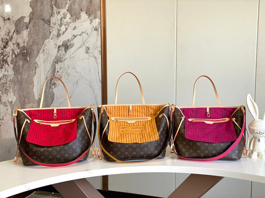 Pronta Entrega – Bolsa Neverfull Bandoulière Inside Out MM
