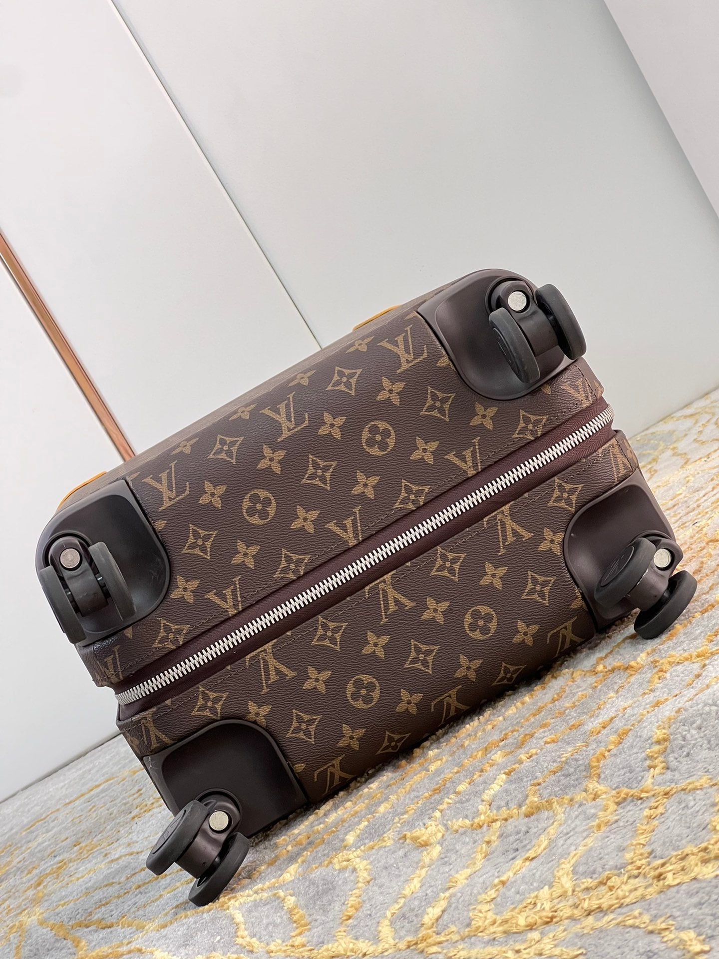 Pronta Entrega – Mala Modelo Louis Vuitton Horizon 55