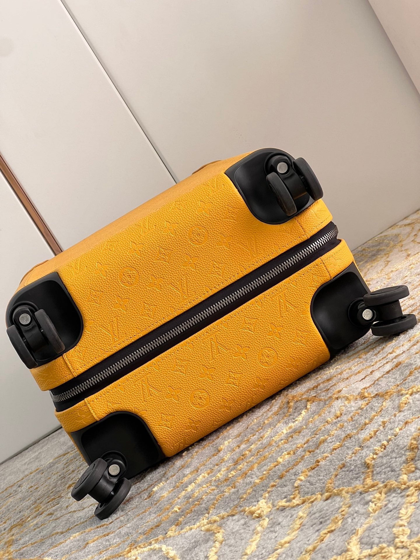 Pronta Entrega – Mala Modelo Louis Vuitton Horizon 55