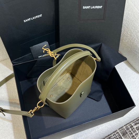 Pronta Entrega – Bolsa Saint Laurent LE 37 Pequena