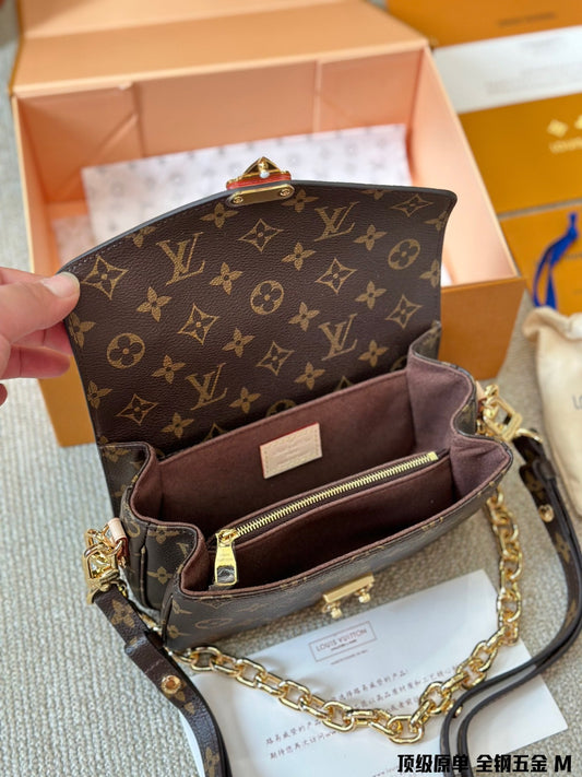 Pronta Entrega – Bolsa Pochette Métis East West
