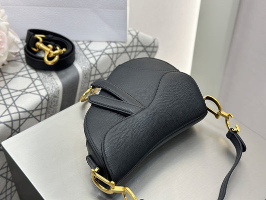 Pronta Entrega – Bolsa Dior Saddle Míni com Alça