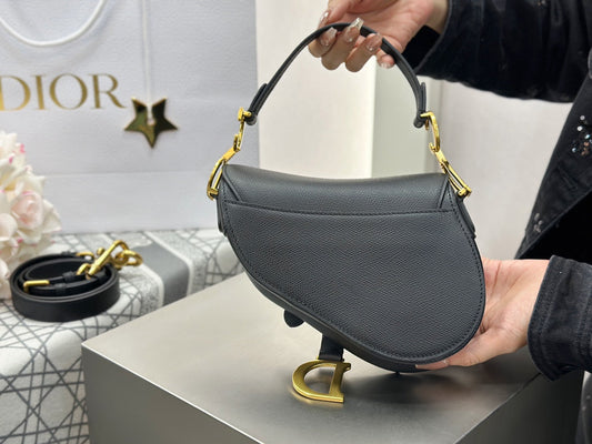 Pronta Entrega – Bolsa Dior Saddle Míni com Alça