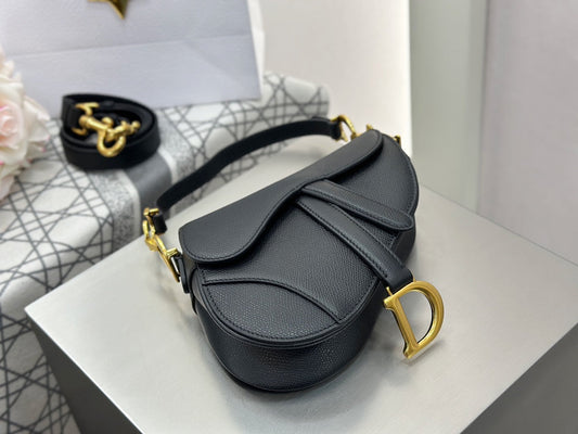 Pronta Entrega – Bolsa Dior Saddle Míni com Alça