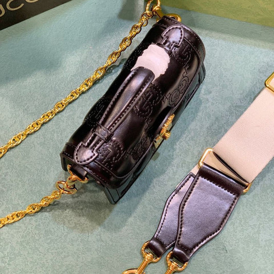 Pronta Entrega – PRONTA-ENTREGA – Bolsa Modelo Gucci tiracolo de couro com GG