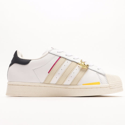 Pronta Entrega – Tênis Modelo Adidas Superstar