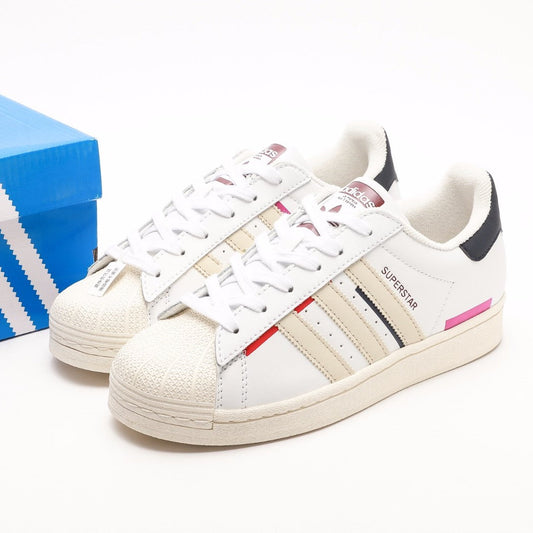 Pronta Entrega – Tênis Modelo Adidas Superstar
