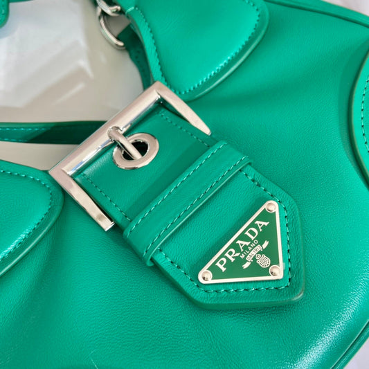 Pronta Entrega – Bolsa Prada Moon