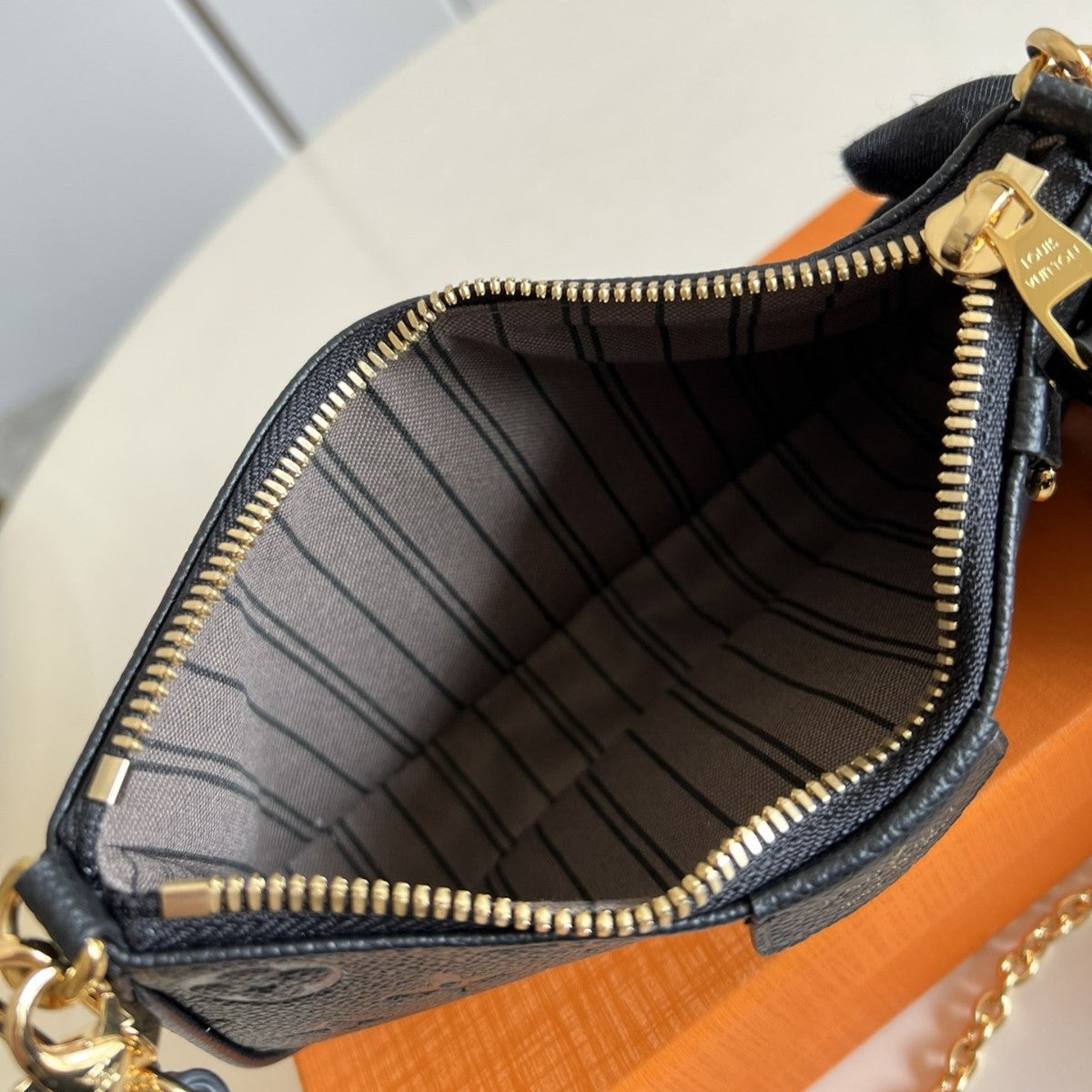Pronta Entrega – Bolsa Modelo Louis Vuitton Lushentic  Women Shoulder Bag